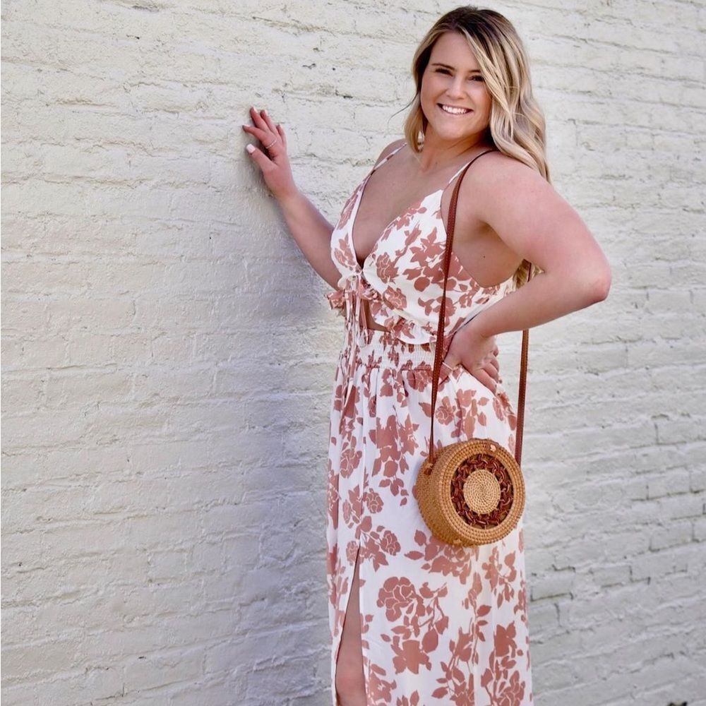 Floral Ruffle Cut Out Maxi Dress - Picture 4 of 11